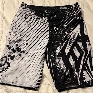 Fox Black and White Graphic Men's Board Shorts size 30